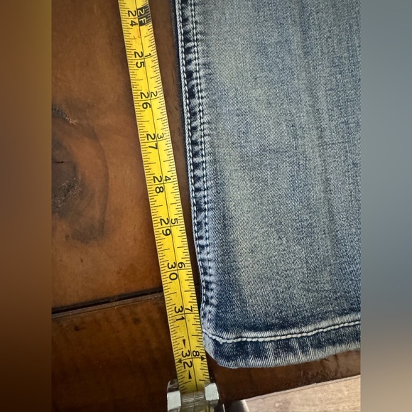 GRACE IN LA HORSE SHOE POCKET JEANS - Picture 7 of 7